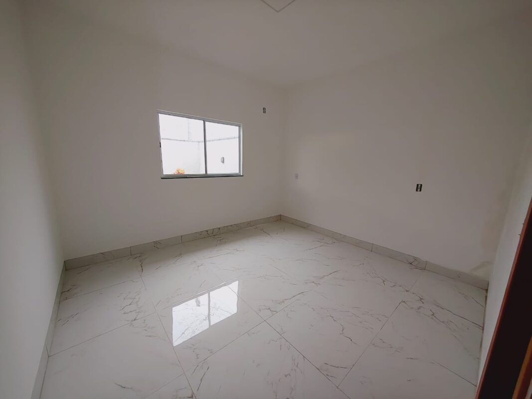 Senador Canedo – Casa 3 Quartos Com Suíte e Piscina em Senador Canedo
