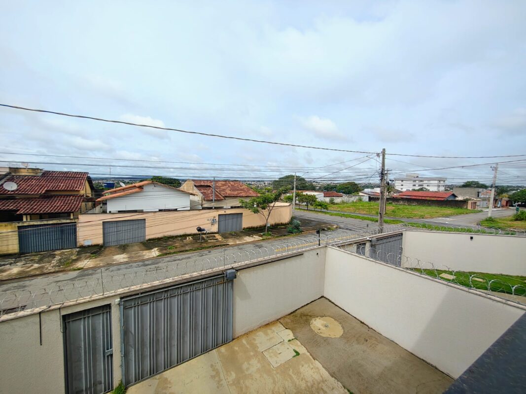 Sobrado 3 Suítes, Jd. Helvécia em Aparecida de Goiânia